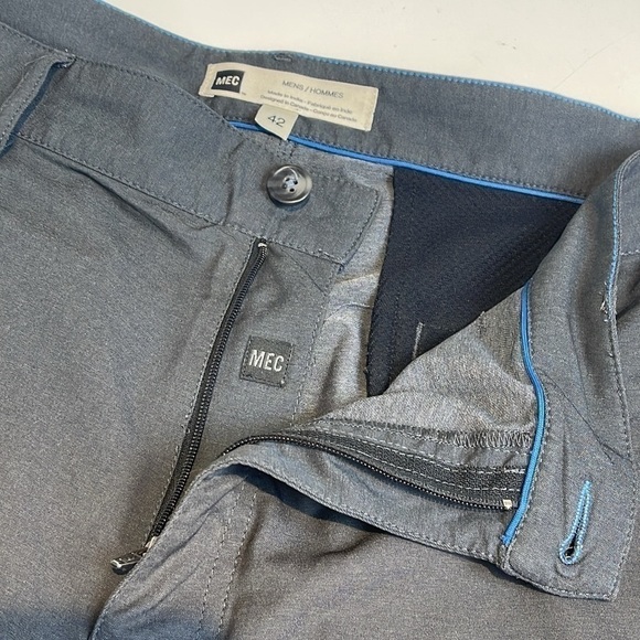 MEC grey shorts size 42 - Picture 3 of 7